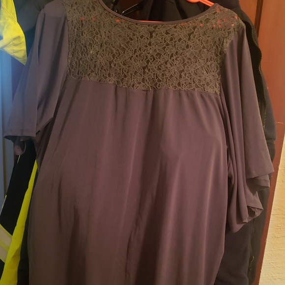 Torrid top - Picture 2 of 2